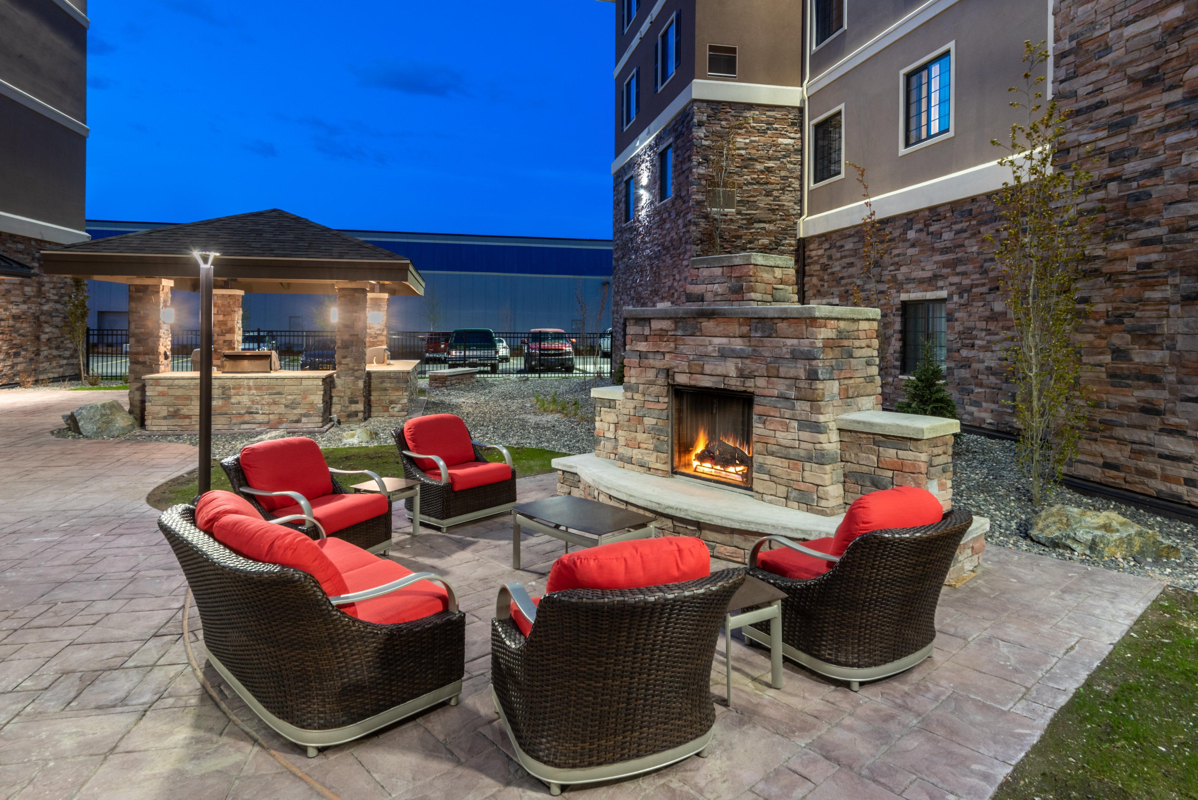Staybridge Suites Anchorage By Ihg Exterior photo