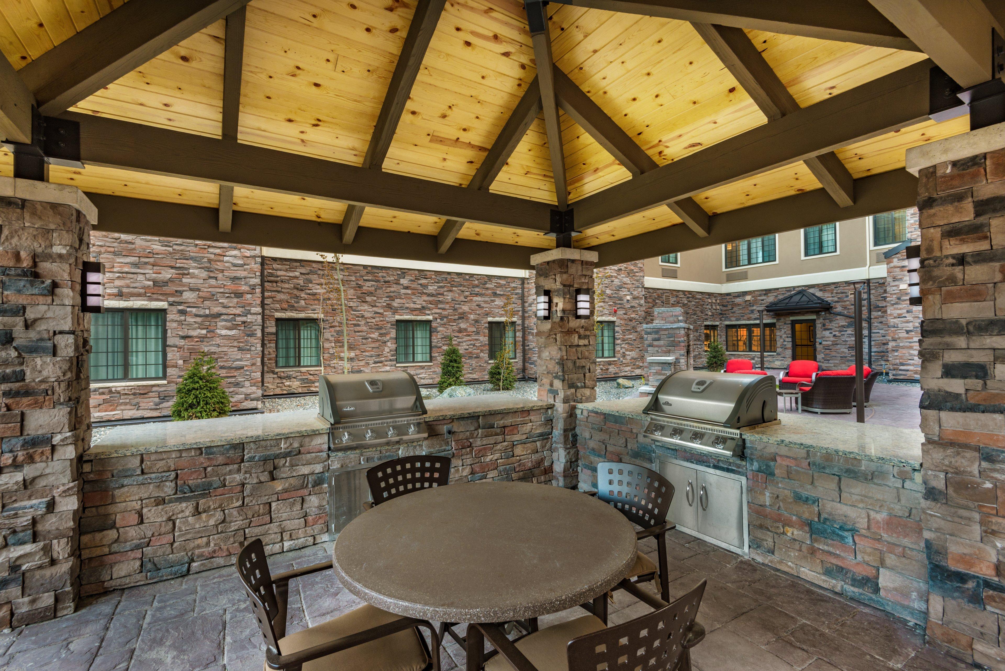 Staybridge Suites Anchorage By Ihg Exterior photo