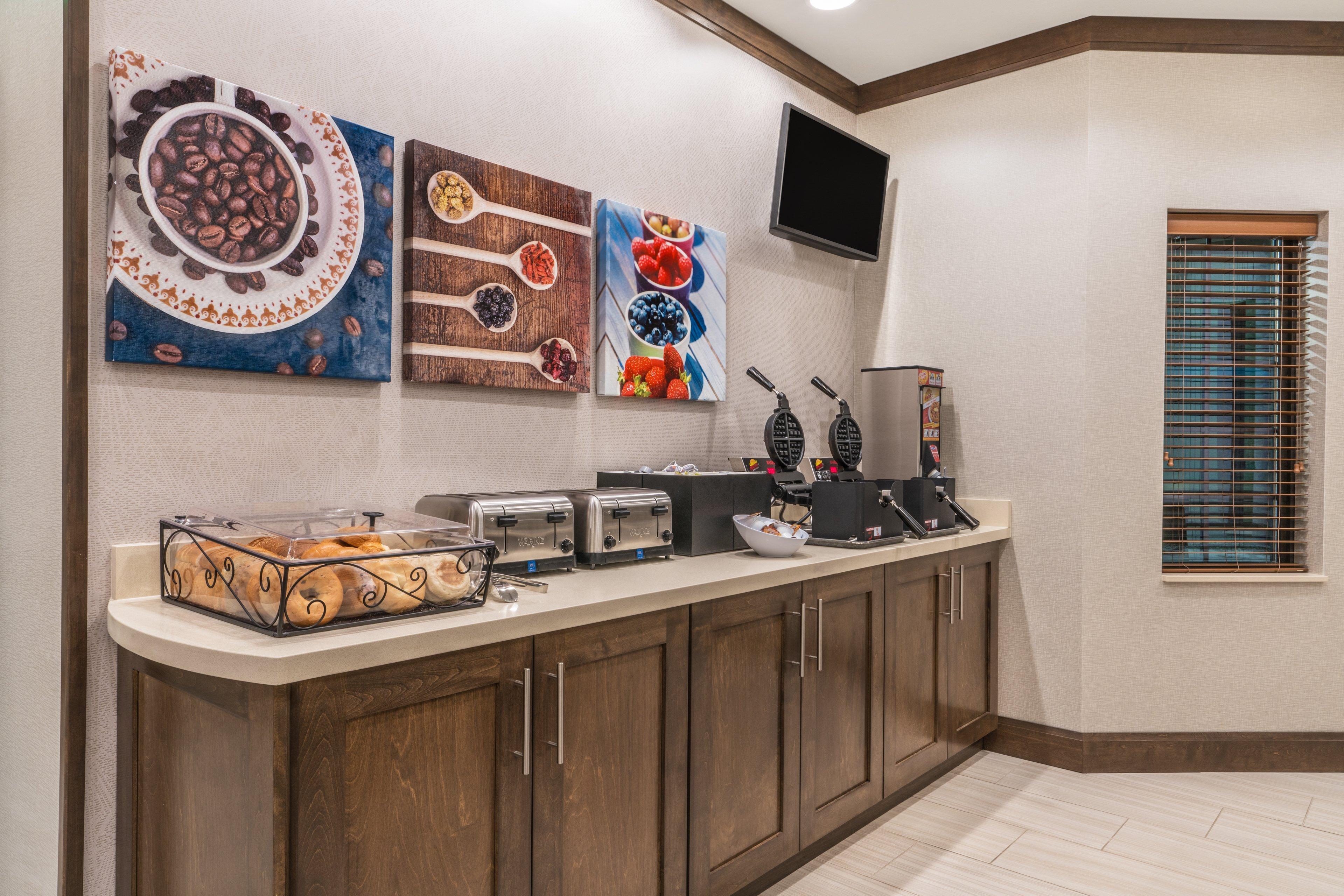 Staybridge Suites Anchorage By Ihg Exterior photo